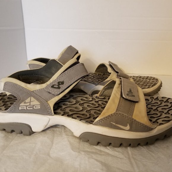 acg sandals